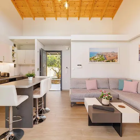 Oras Corfu Thaleia By * Δασιά