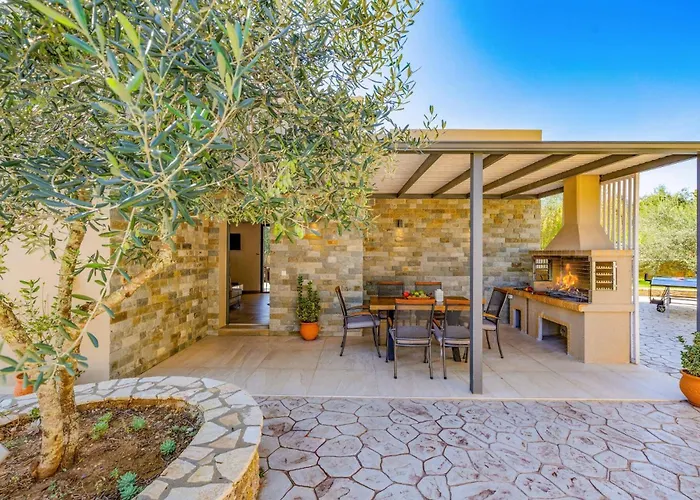 Oras Corfu Thaleia By